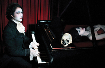 Rosencrantz and Guildenstern are Undead